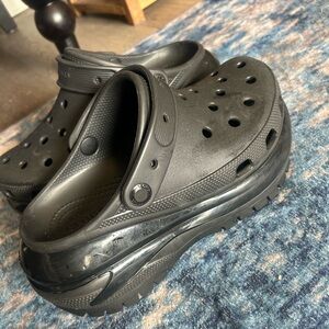 CROCS Women’s Megacrush Black Platform
